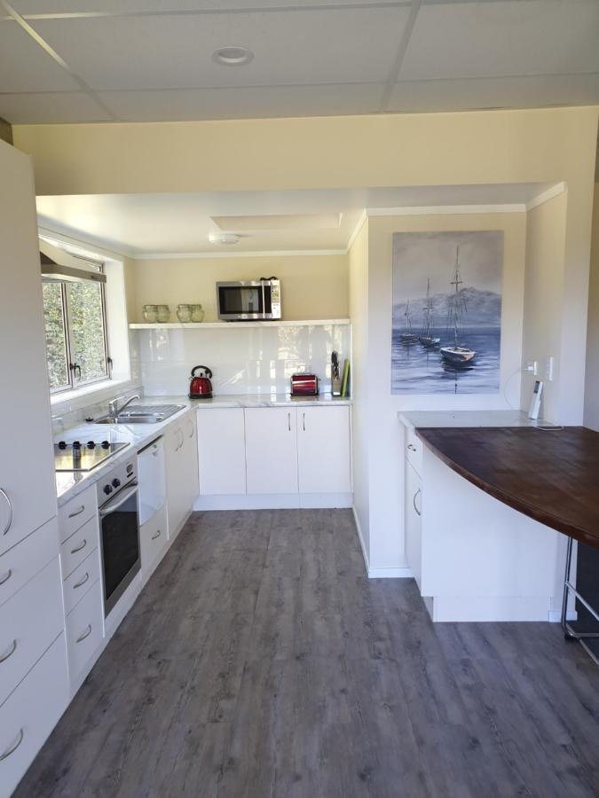 Peace And Tranquility Awaits - One Tree Point Apartment Ruakaka Bagian luar foto